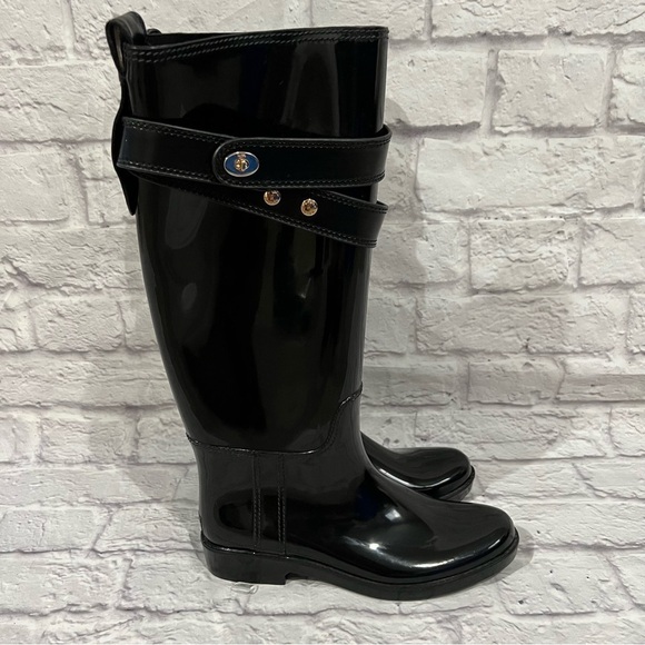 COACH TALIA BLACK TALL GOLD TURN LOCK LOGO RUBBER RAIN BOOTS A7850 Size 7 - Picture 6 of 13